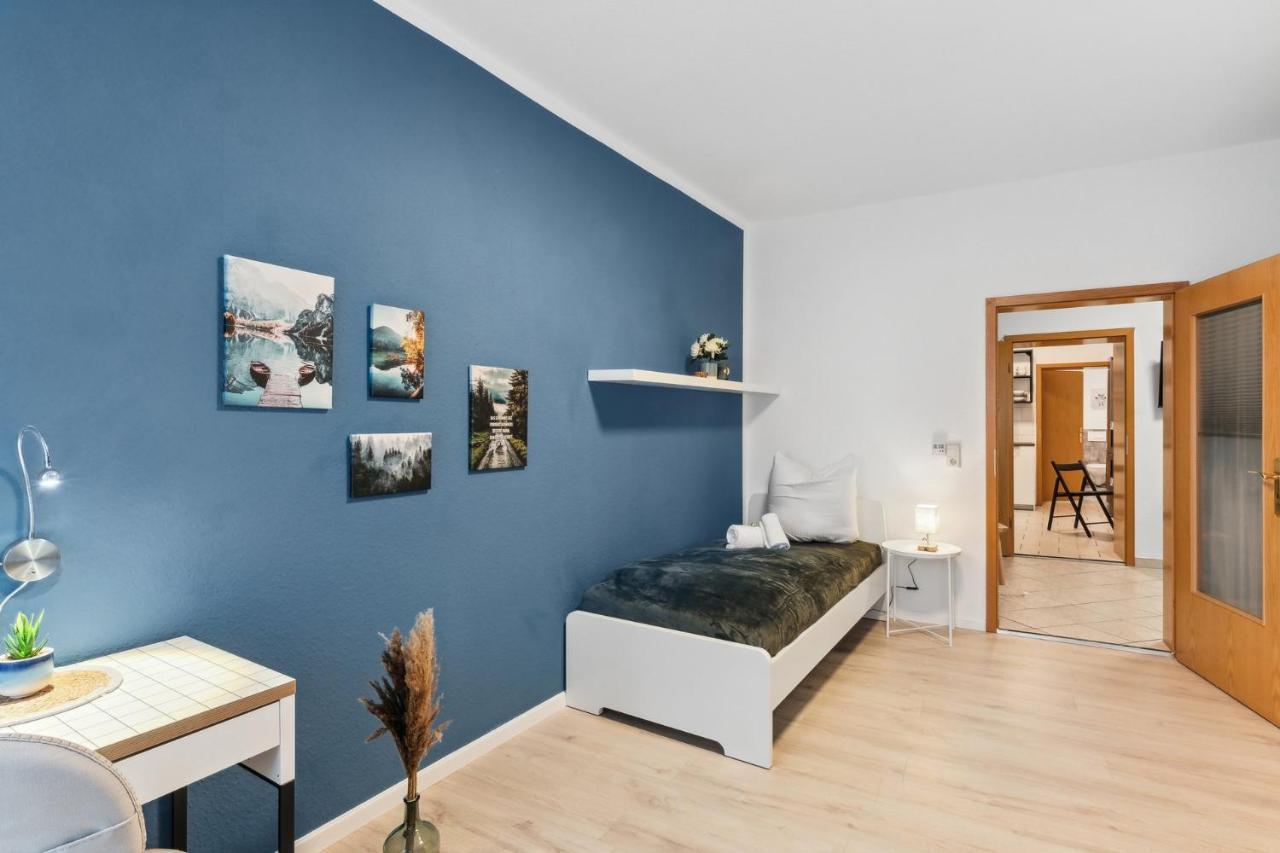 Apartment Ehrenberg Am Markt Fuer 6 Delitzsch
